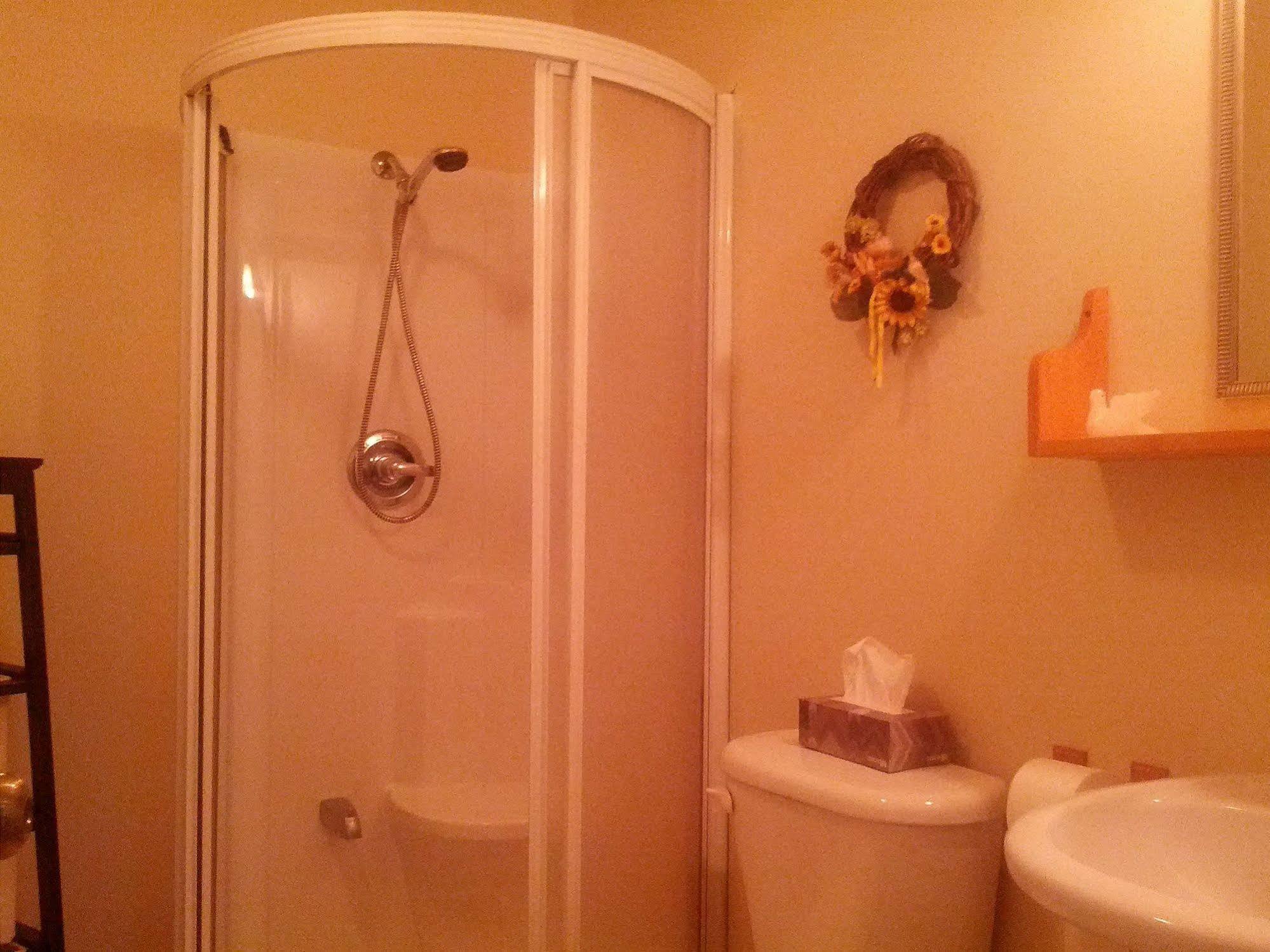 Lac-Superieur ラ プティ ドゥセール Bed & Breakfast エクステリア 写真